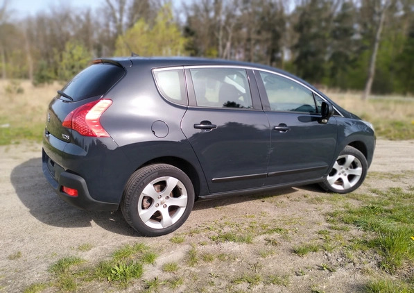 Peugeot 3008 cena 21200 przebieg: 235000, rok produkcji 2011 z Kołobrzeg małe 67